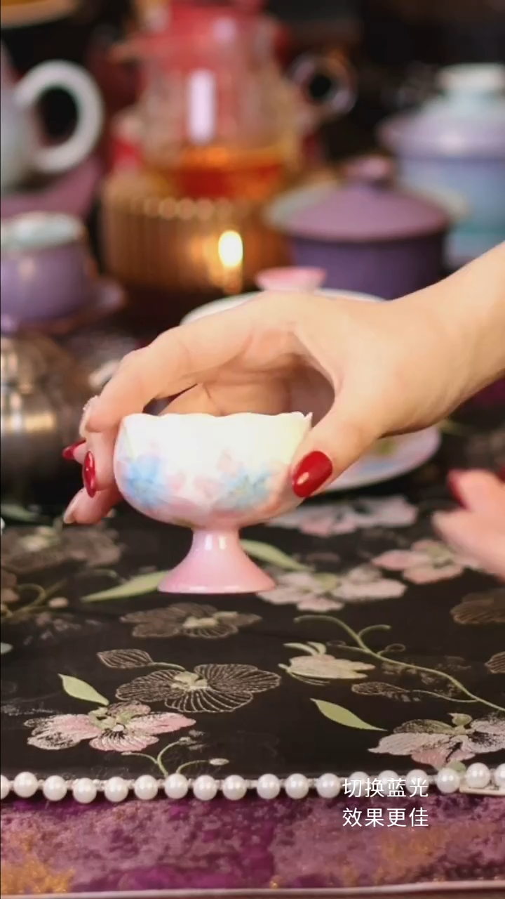 露染牡丹花苞高足杯