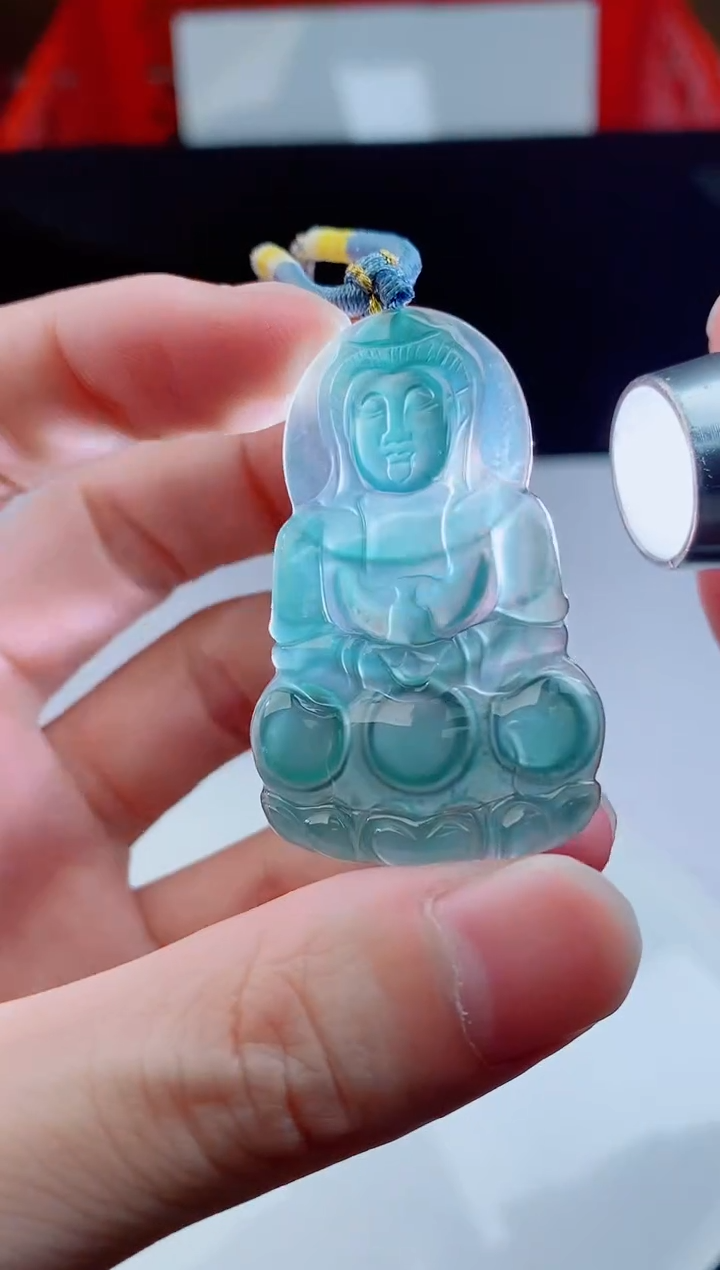 颈饰未镶嵌翡翠   ·