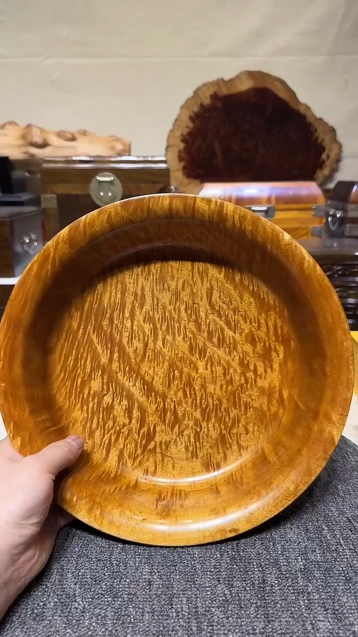 金丝楠木 老料满水波特厚聚宝盆