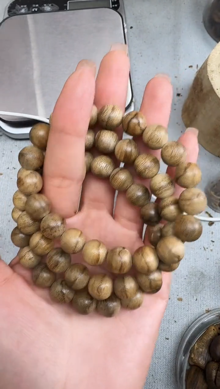 沉香手串1107沉香老料圆珠单圈多样性发一