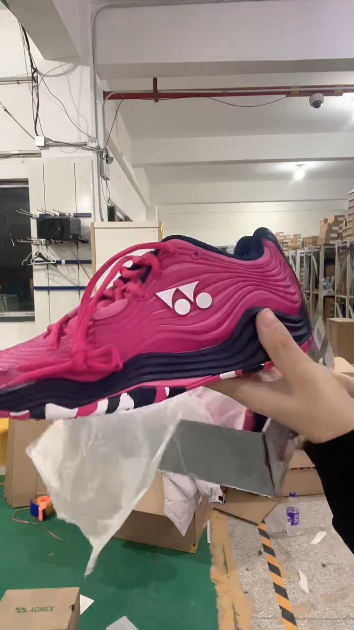 YONEX尤尼克斯正品微瑕    14    tf5   39码