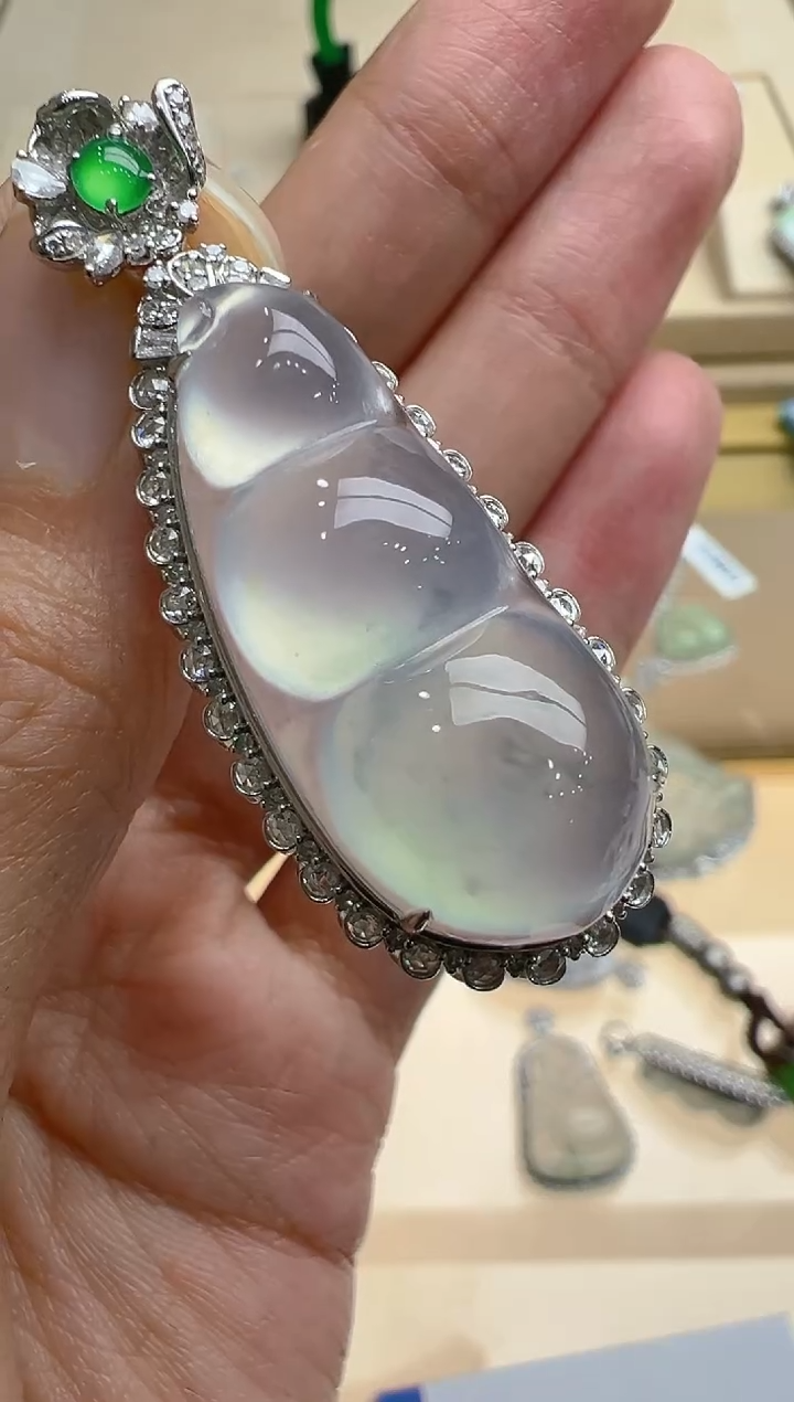 【闪购商品】翡翠吊坠(不含链)18K金镶嵌多样性团购发一件