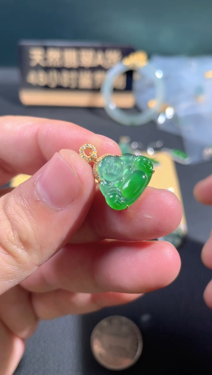 【闪购商品】翡翠颈饰18K金镶嵌翡翠