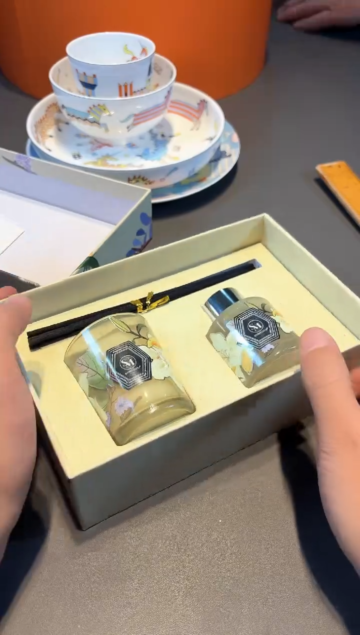 【闪购商品】瓷片新号开播啦全场福利保正保真