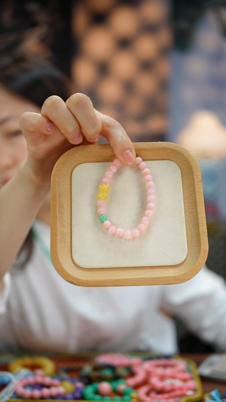 檀香木天然粉澳宝手串