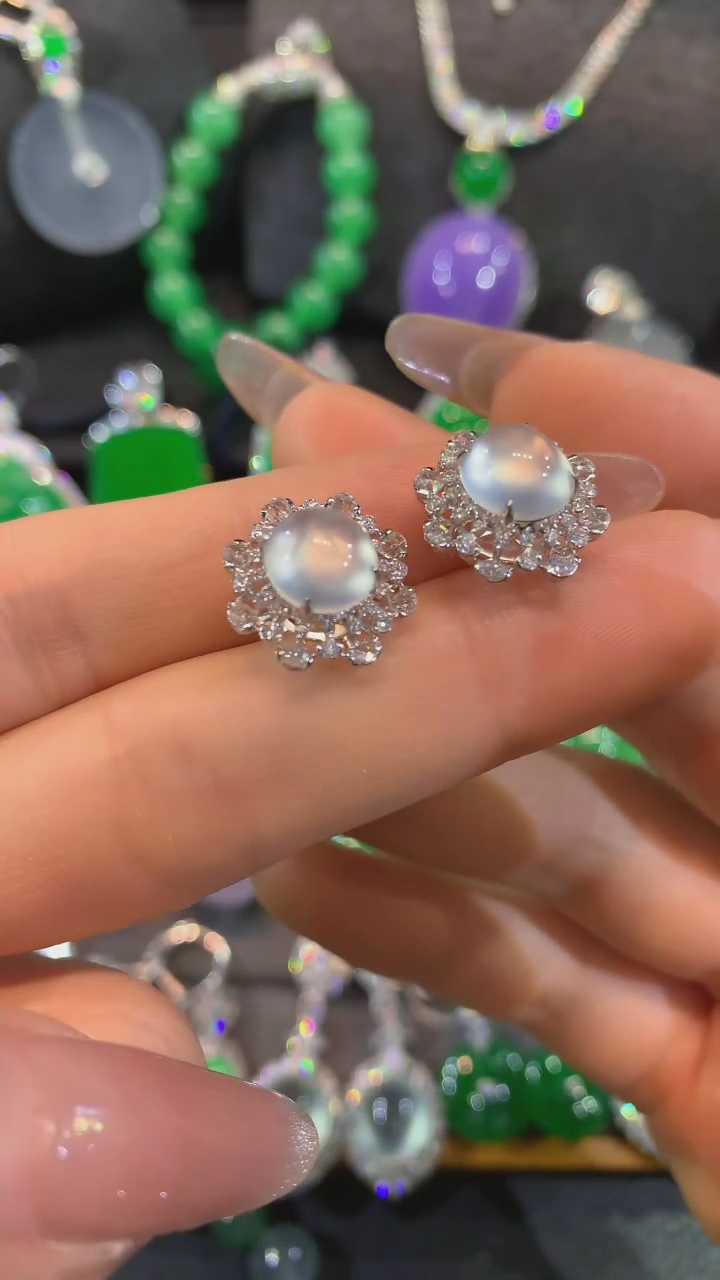 【闪购商品】翡翠耳饰18K金镶嵌耳饰