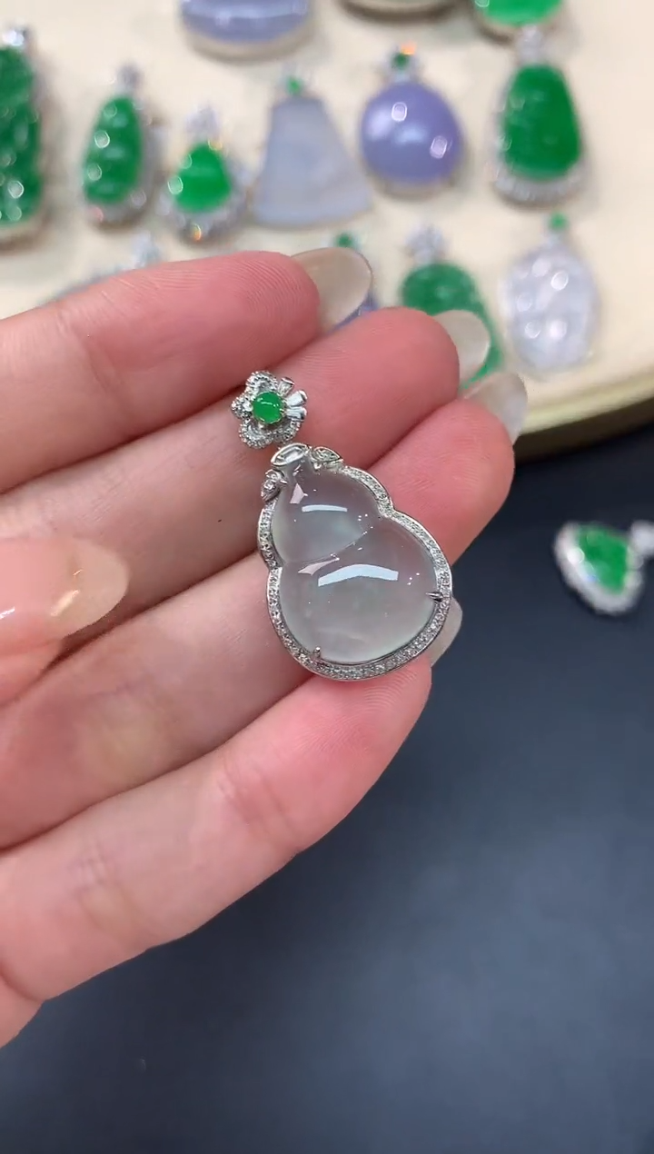 【闪购商品】翡翠吊坠(不含链)18K金镶嵌A155|7980