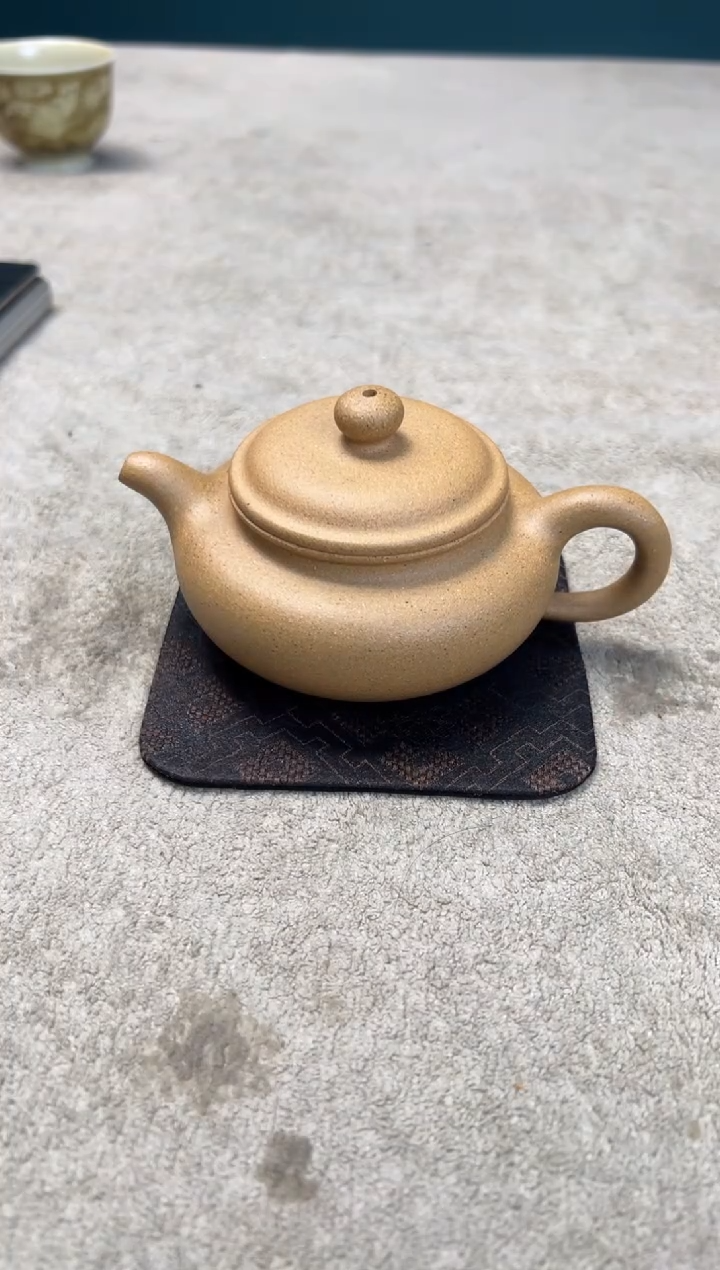 茶壶紫砂精工半手紫砂壶150cc