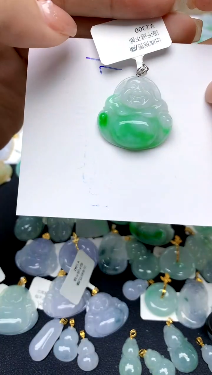 【闪购商品】翡翠颈饰18K金镶嵌76天然A货翡翠