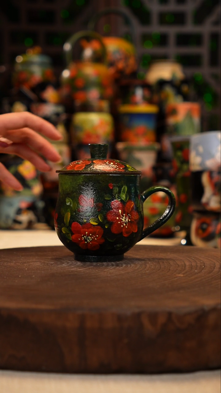 油画   手绘釉下彩