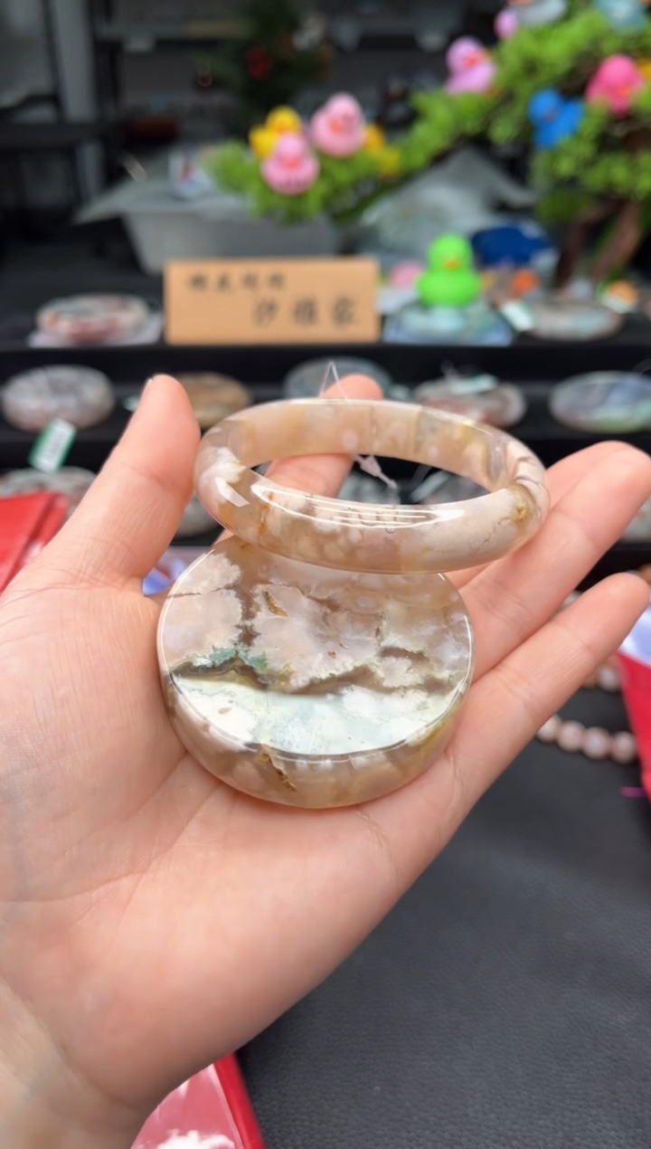 石英质玉未镶嵌手镯60圈口（赠品镯心）3321811