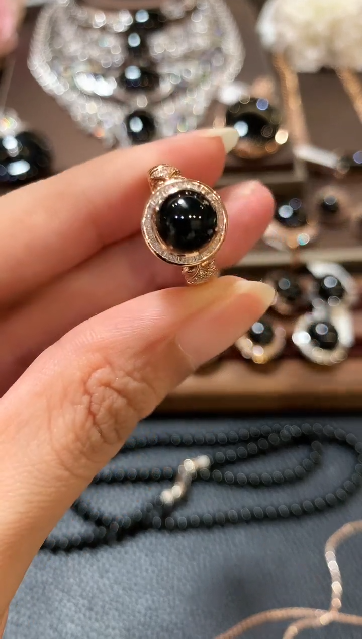 18K金镶嵌戒指翡翠m109 