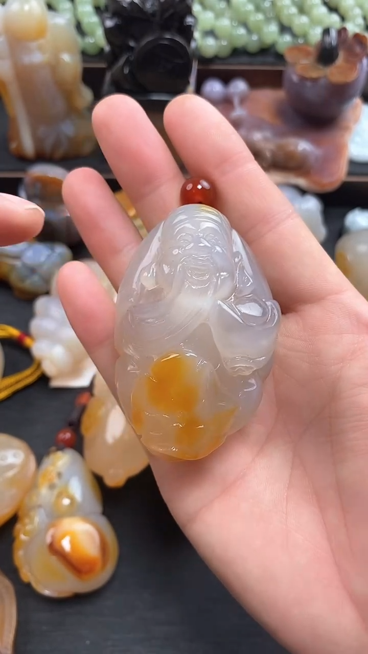 【闪购商品】玛瑙/玉髓手把件未镶嵌1