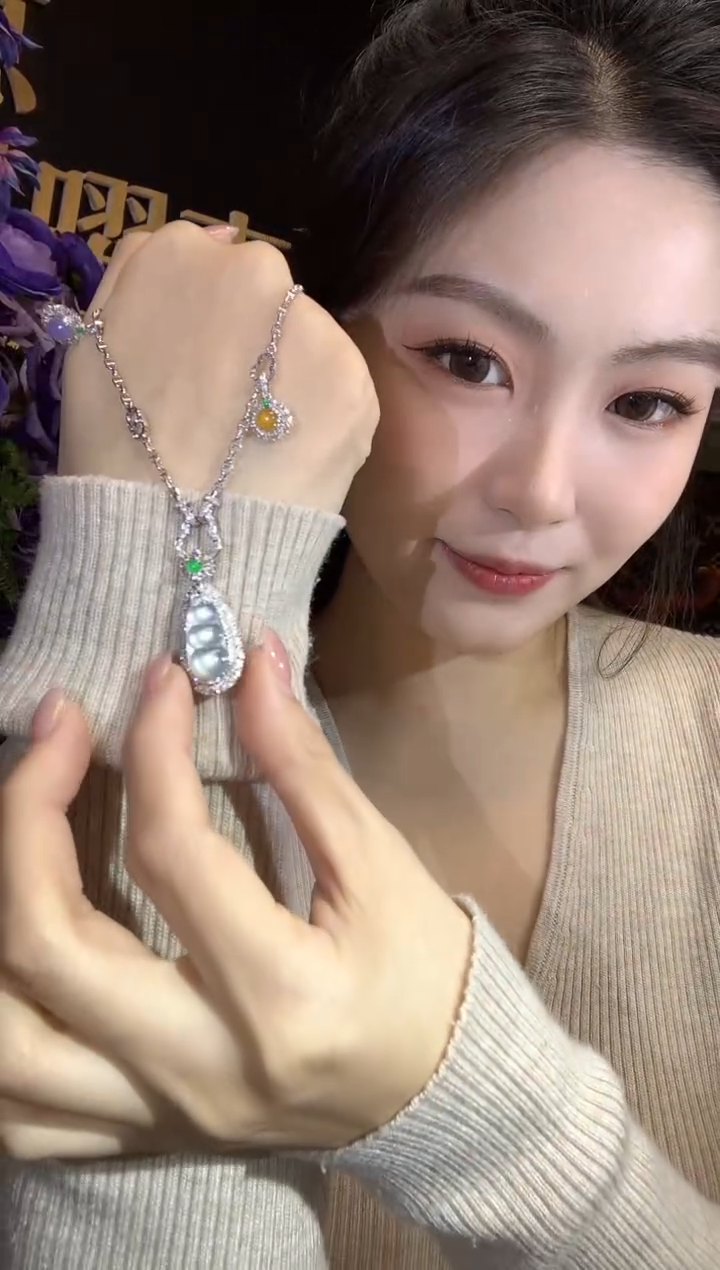 吊坠(不含链)18K金镶嵌翡翠A27翡翠