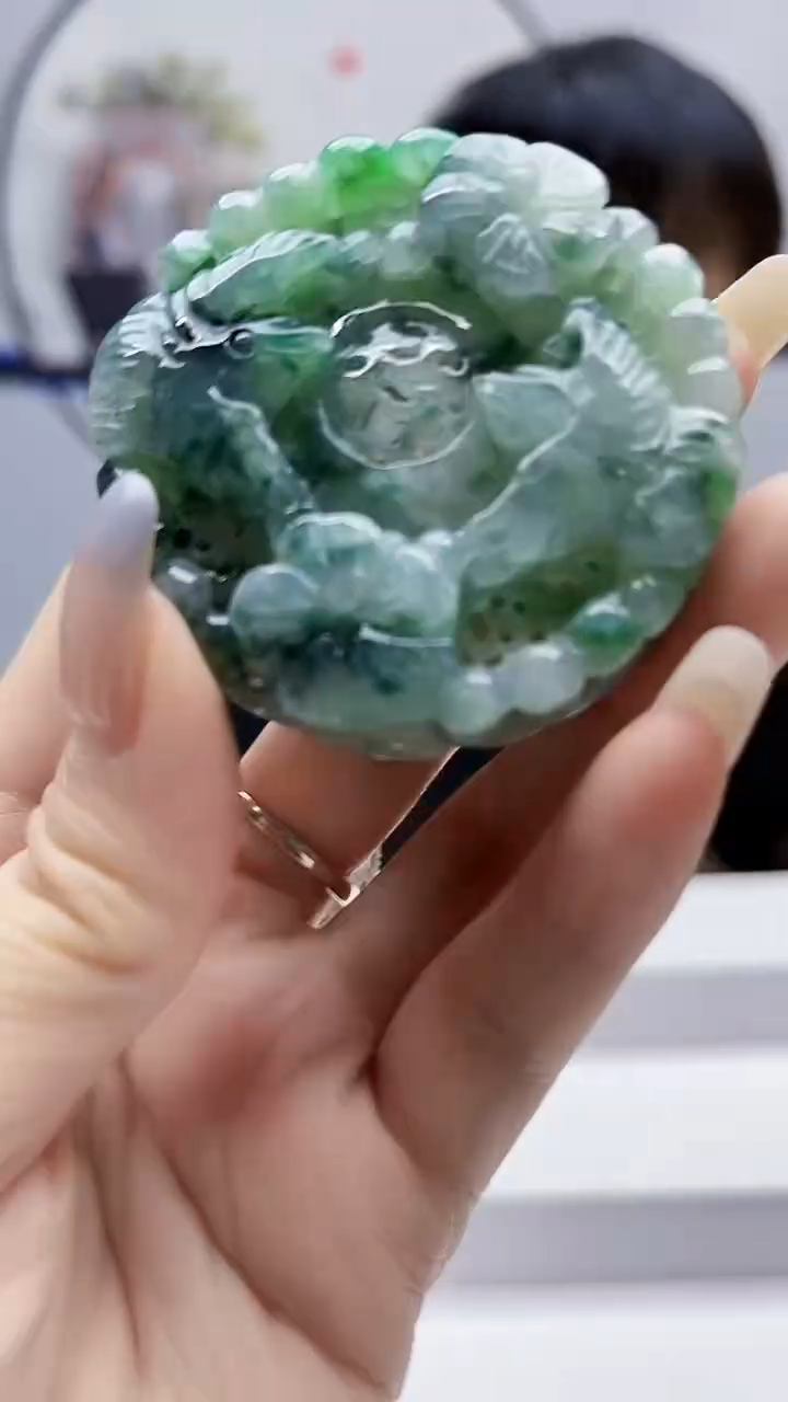 未镶嵌定制翡翠毛货挂件45