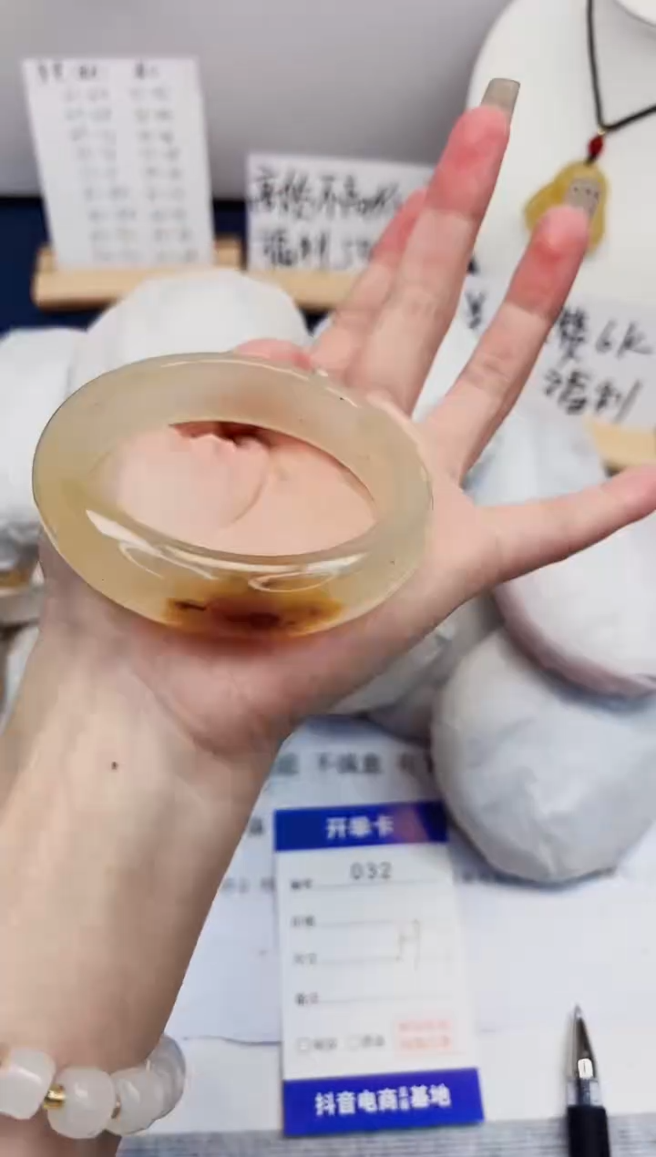 【闪购商品】石英质玉手镯未镶嵌32-财气镯-圈口59