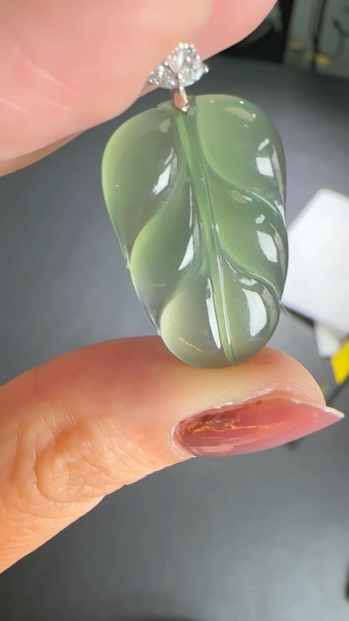吊坠(不含链)未镶嵌翡翠JJD1225135多样性发一