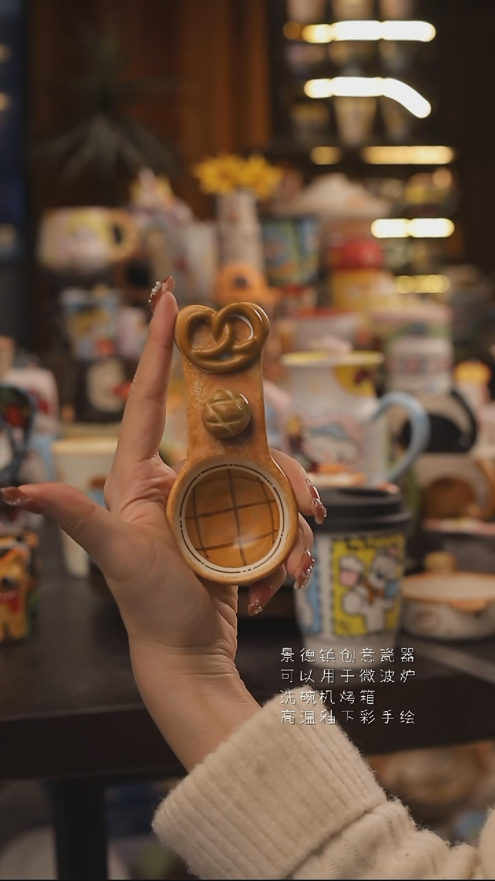 景德镇釉下彩绘设计师款式陶瓷