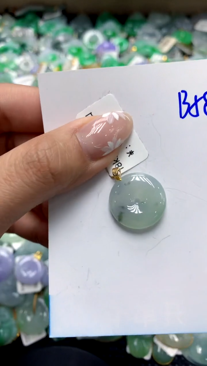 【闪购商品】翡翠颈饰18K金镶嵌111111111111111111