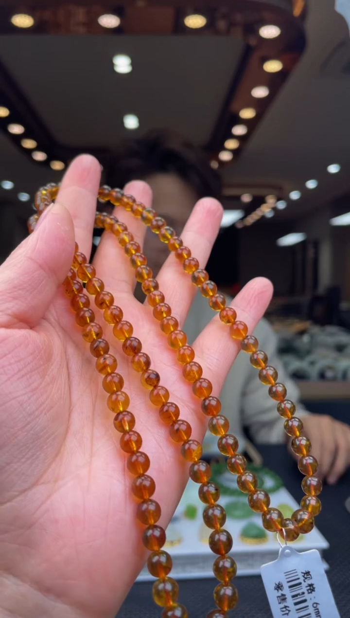 【闪购商品】琥珀颈饰未镶嵌天然琥珀多样性发其一