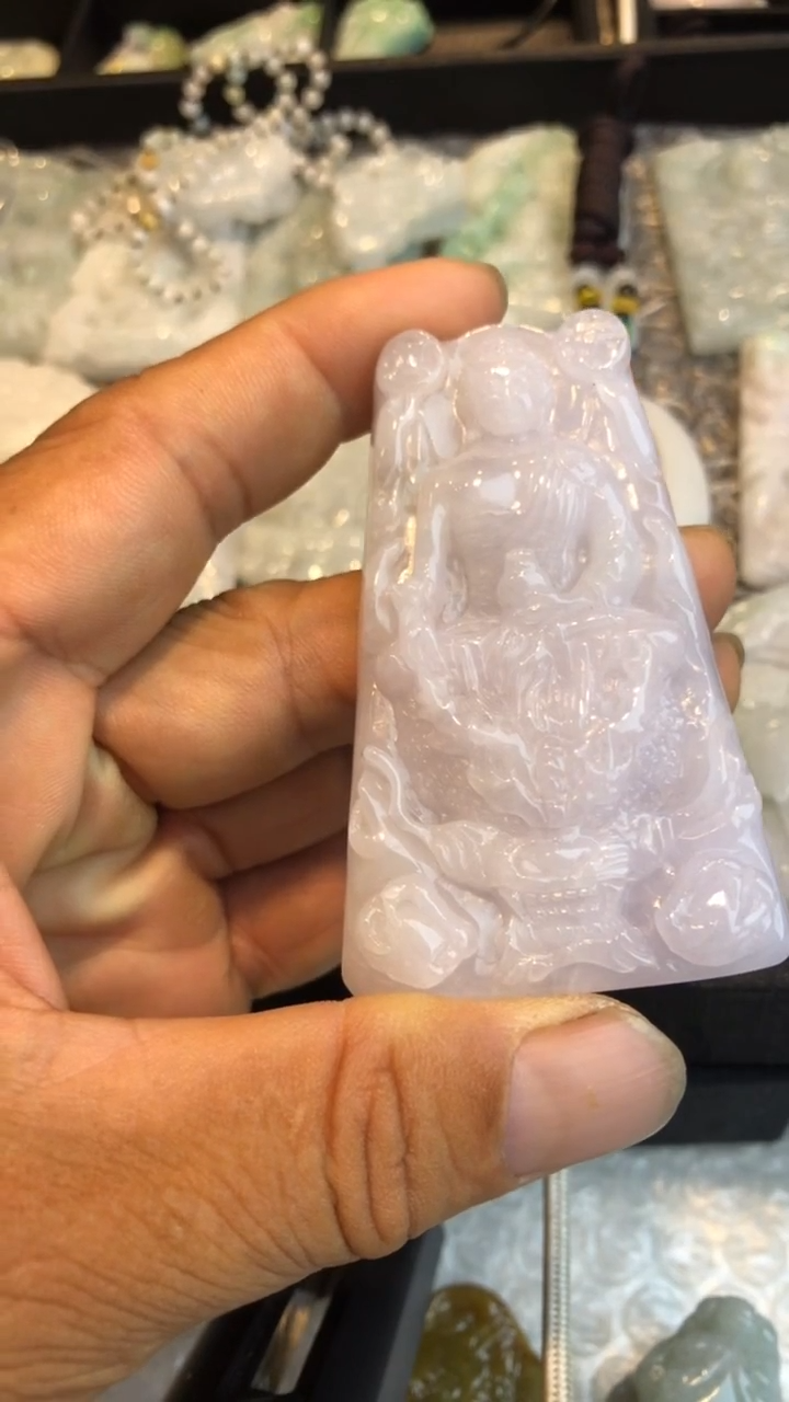 翡翠未镶嵌吊坠(不含链)貔貅手把件
