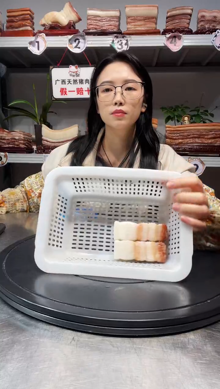 石材?****?天然石材柳州猪肉石