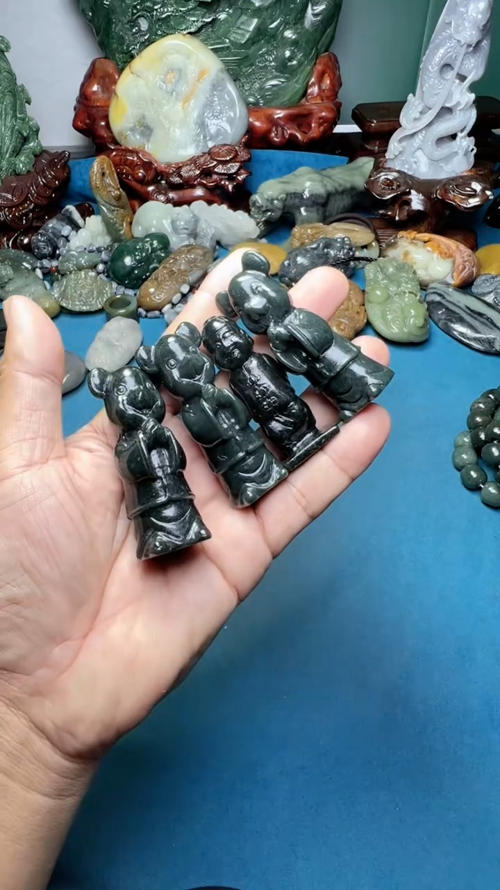 和田玉未镶嵌挂件4