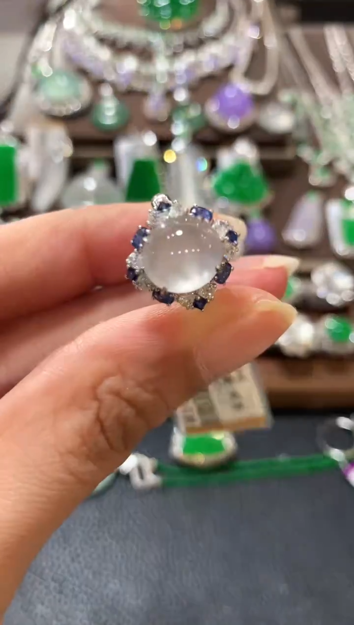 18K金镶嵌戒指翡翠m188 多样性一件发货