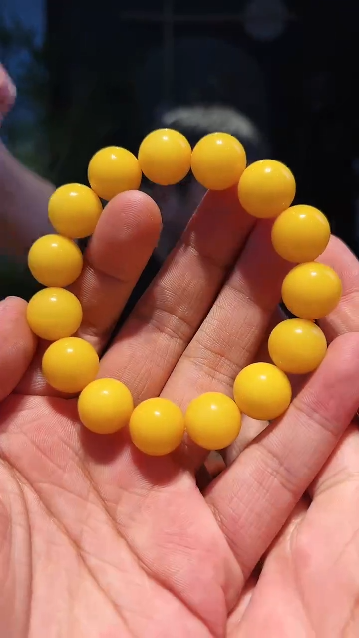 【闪购商品】蜜蜡手链未镶嵌14左右暴力黄