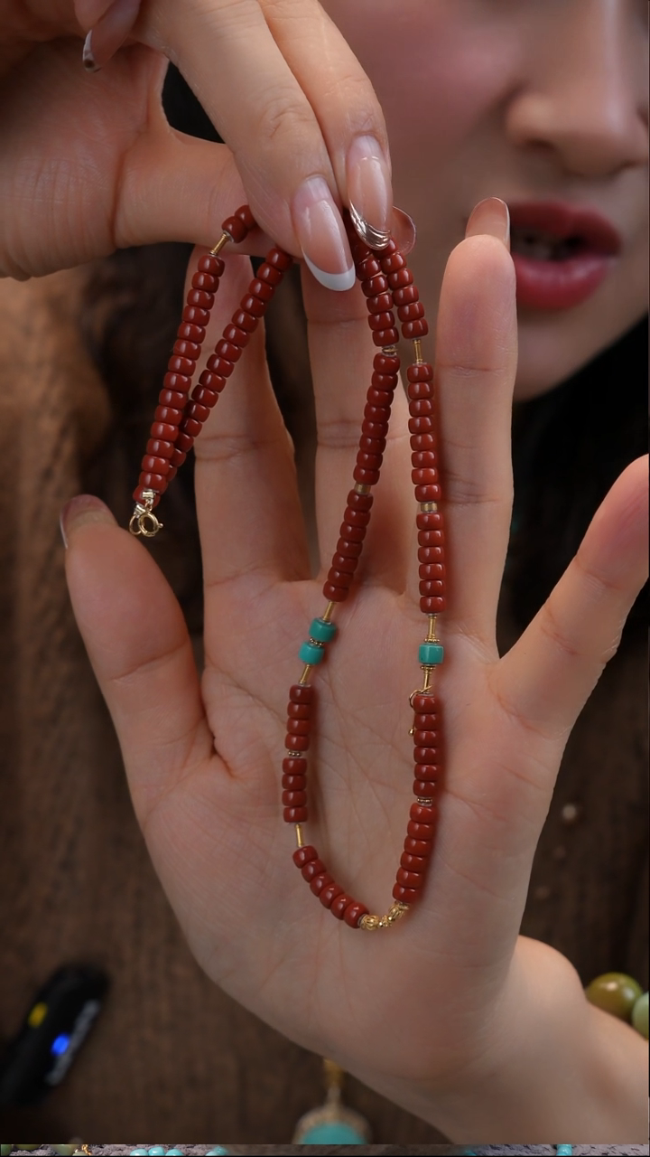 项链18K金镶嵌南红玛瑙1111