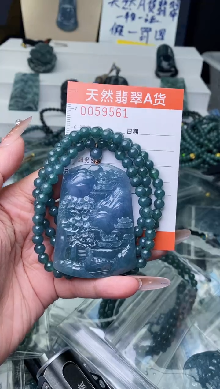 【闪购商品】翡翠颈饰未镶嵌············