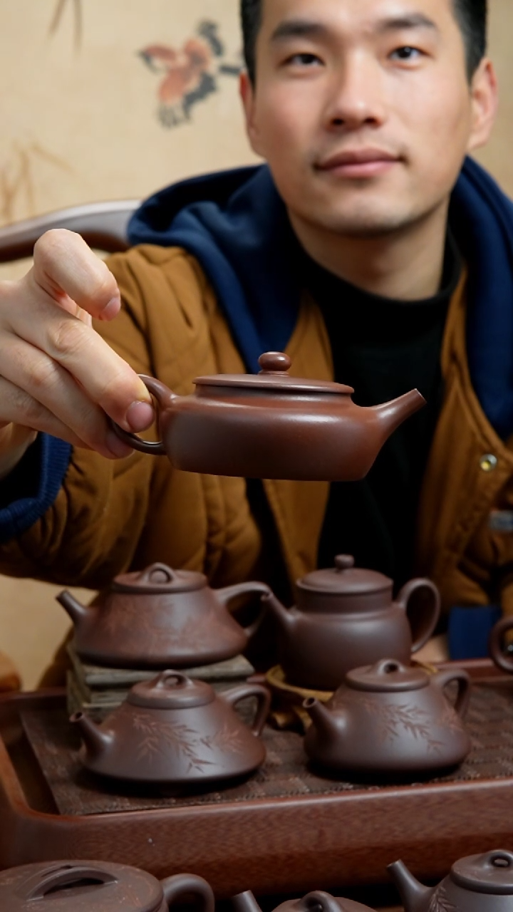 【闪购商品】紫砂茶壶黄龙山中层紫泥扁晨