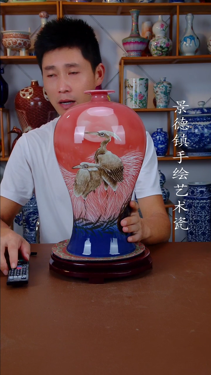 现代景德镇手工手绘陶瓷摆件16