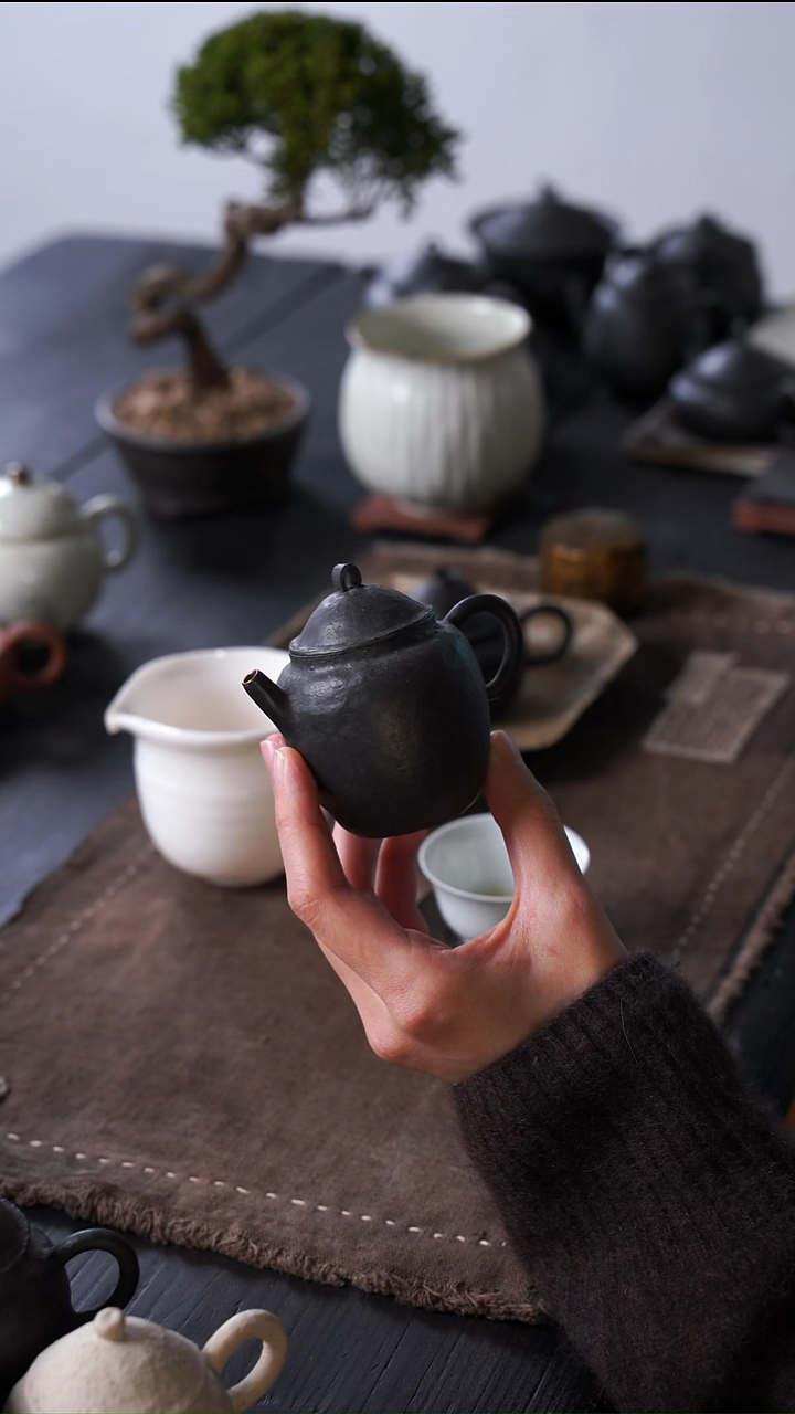 沐**?兰鼎平手捏壶95ml