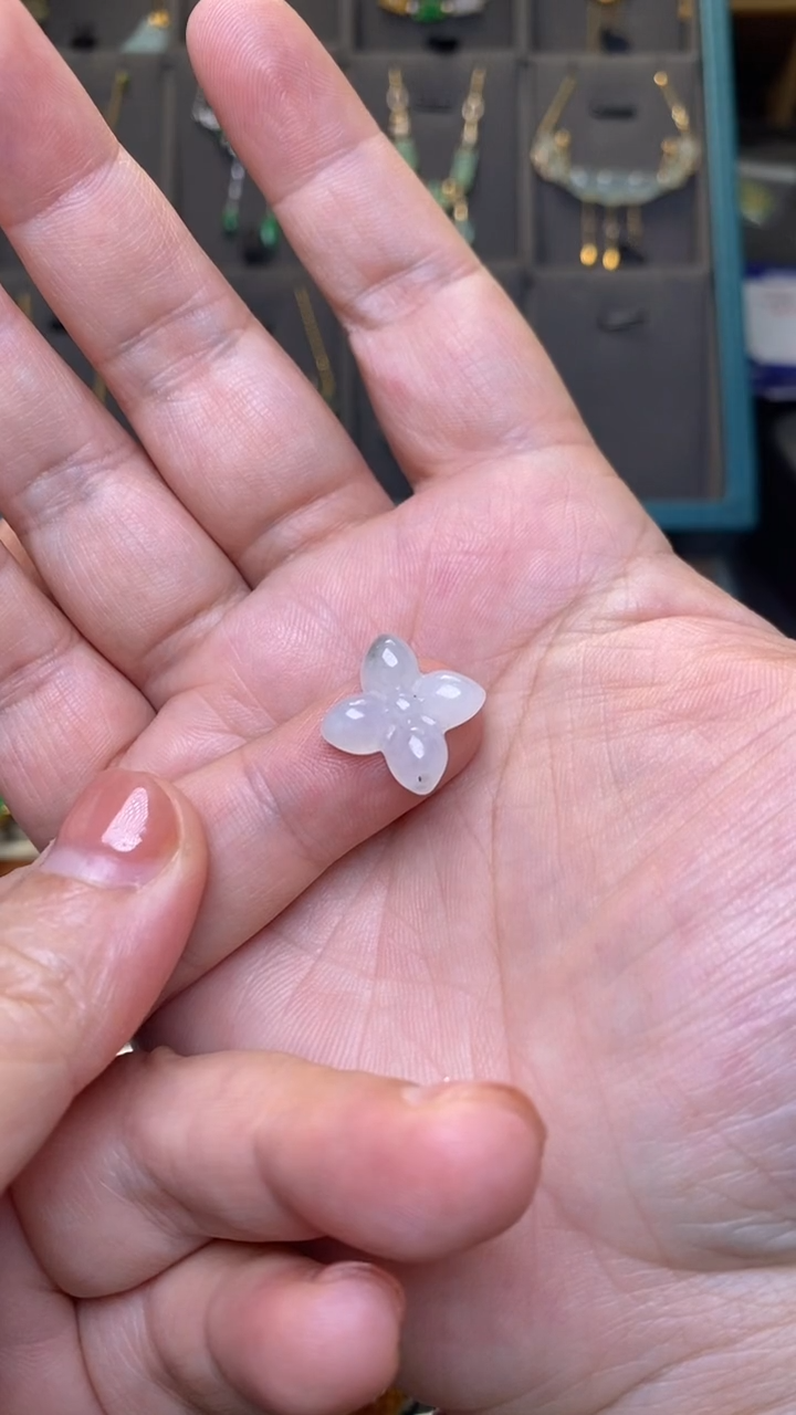 颈饰未镶嵌翡翠净货37546