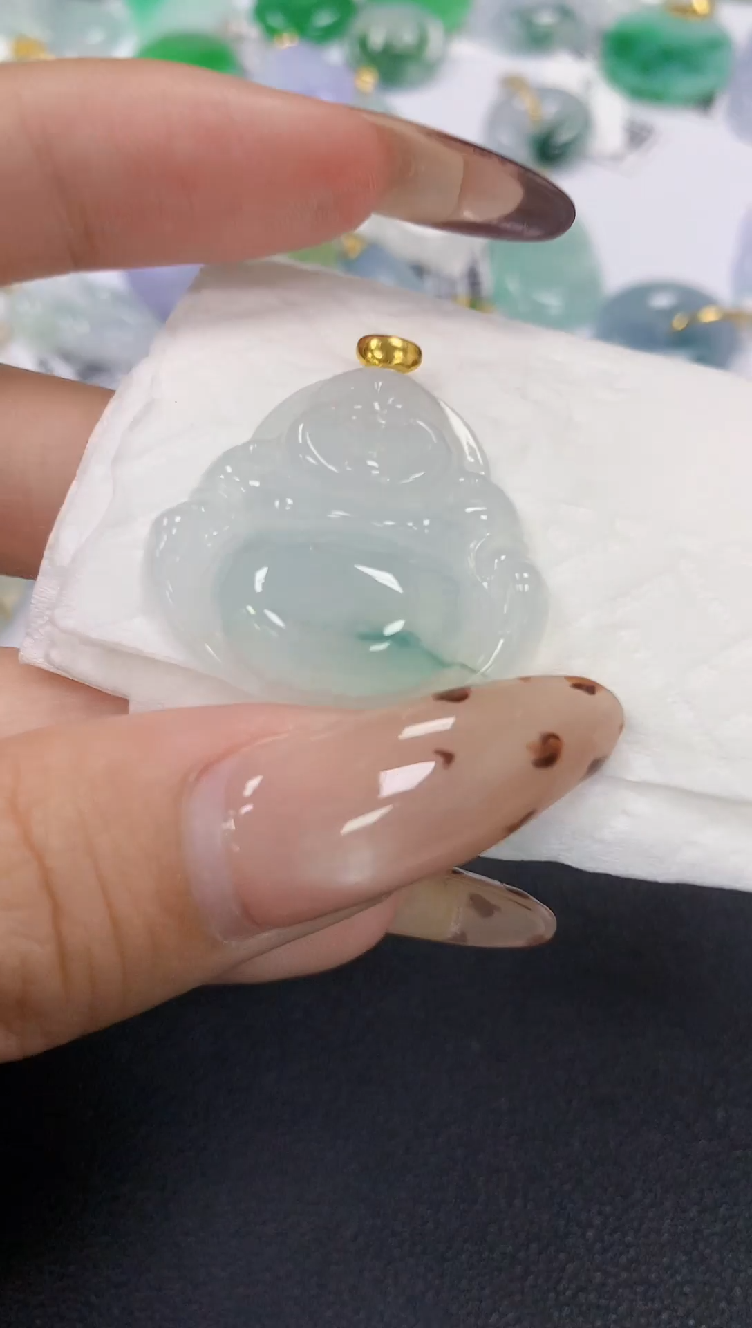 颈饰18K金镶嵌翡翠a货假一赔三支持复检百元上9元证书费自理