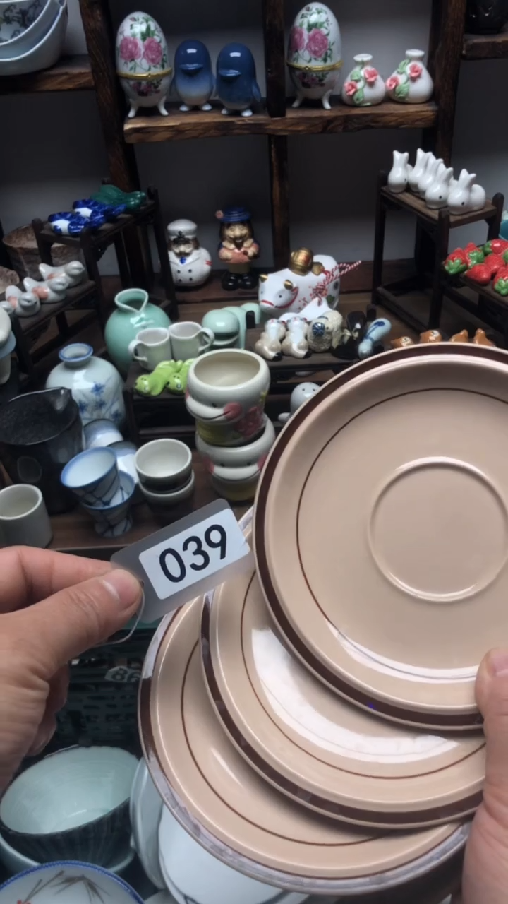 瓷片A龙华精品陶瓷店