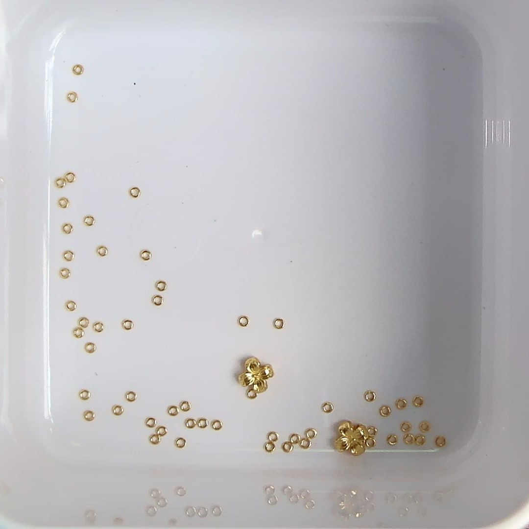 黄金足金小金 豆