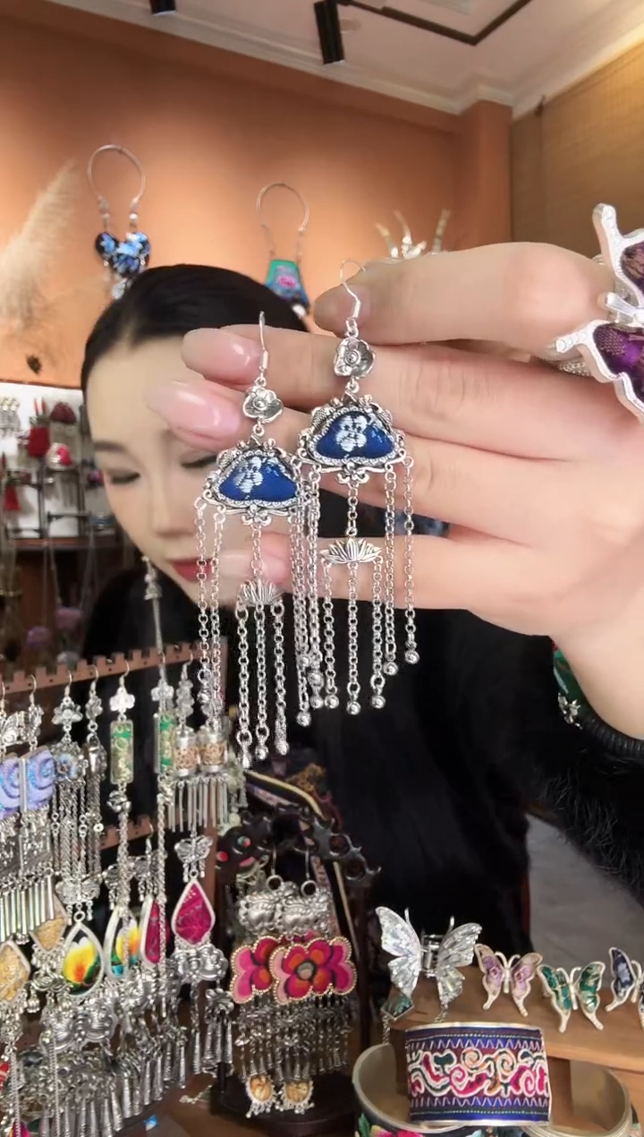 刺绣纯手工民族风耳环