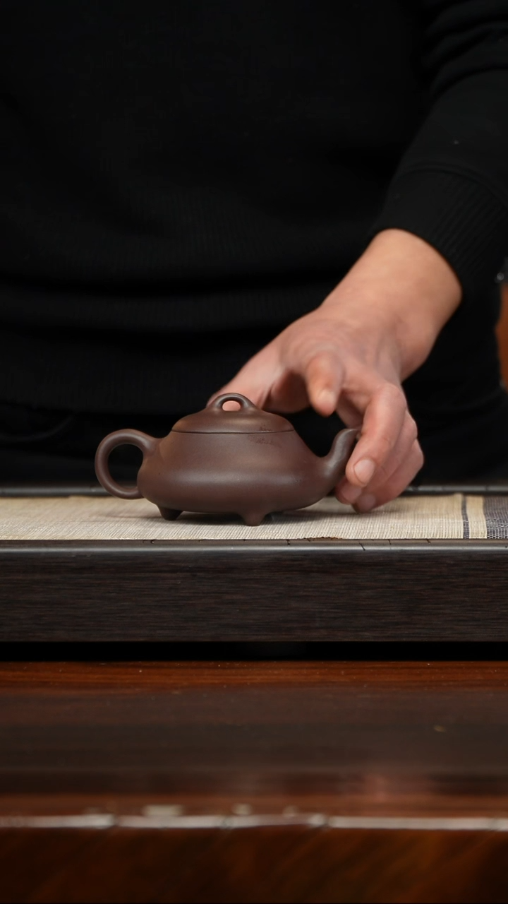 【闪购商品】紫砂茶壶汉棠石瓢