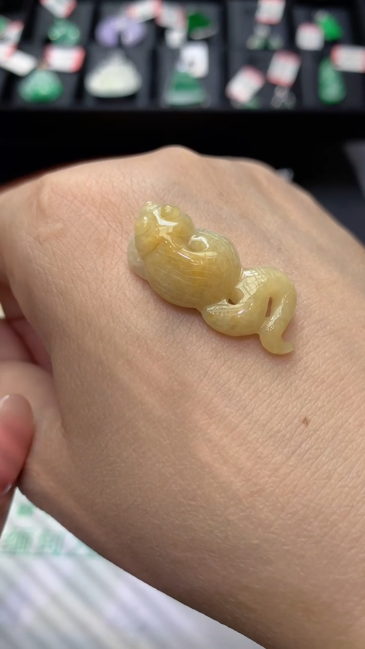 【闪购商品】翡翠吊坠(不含链)未镶嵌天然A货翡翠