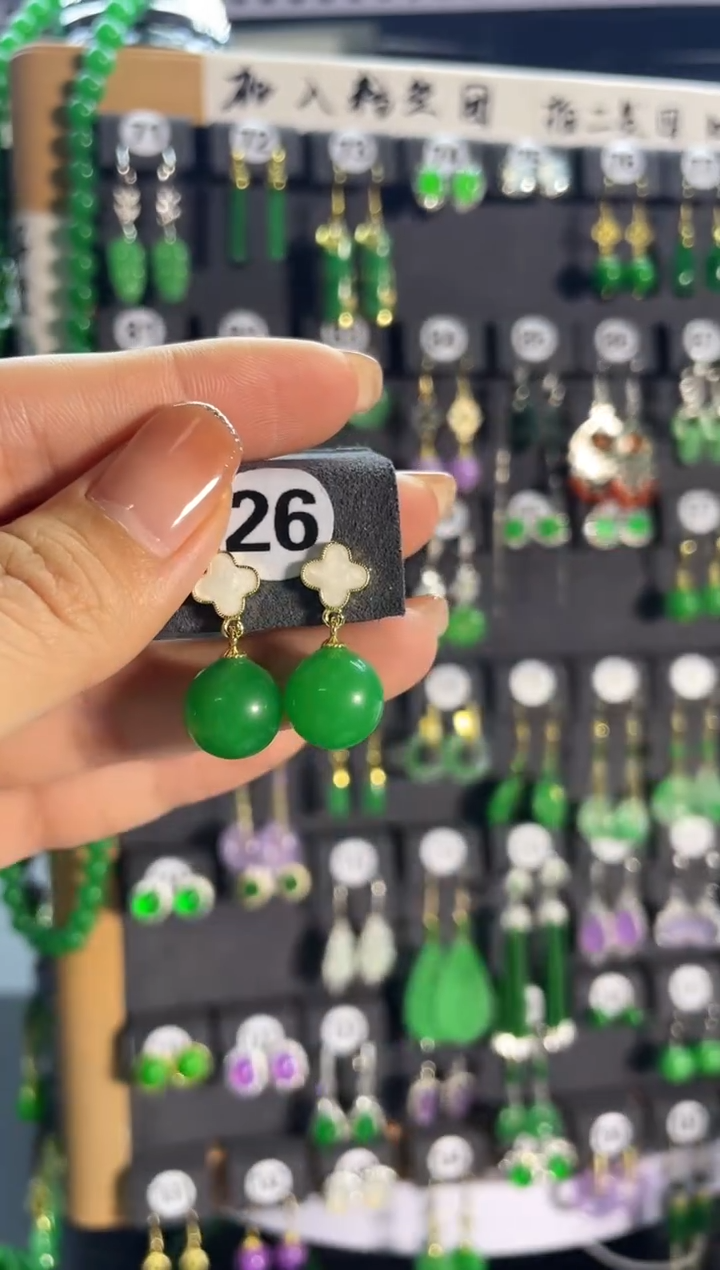 【闪购商品】翡翠耳饰银S925镶嵌26..