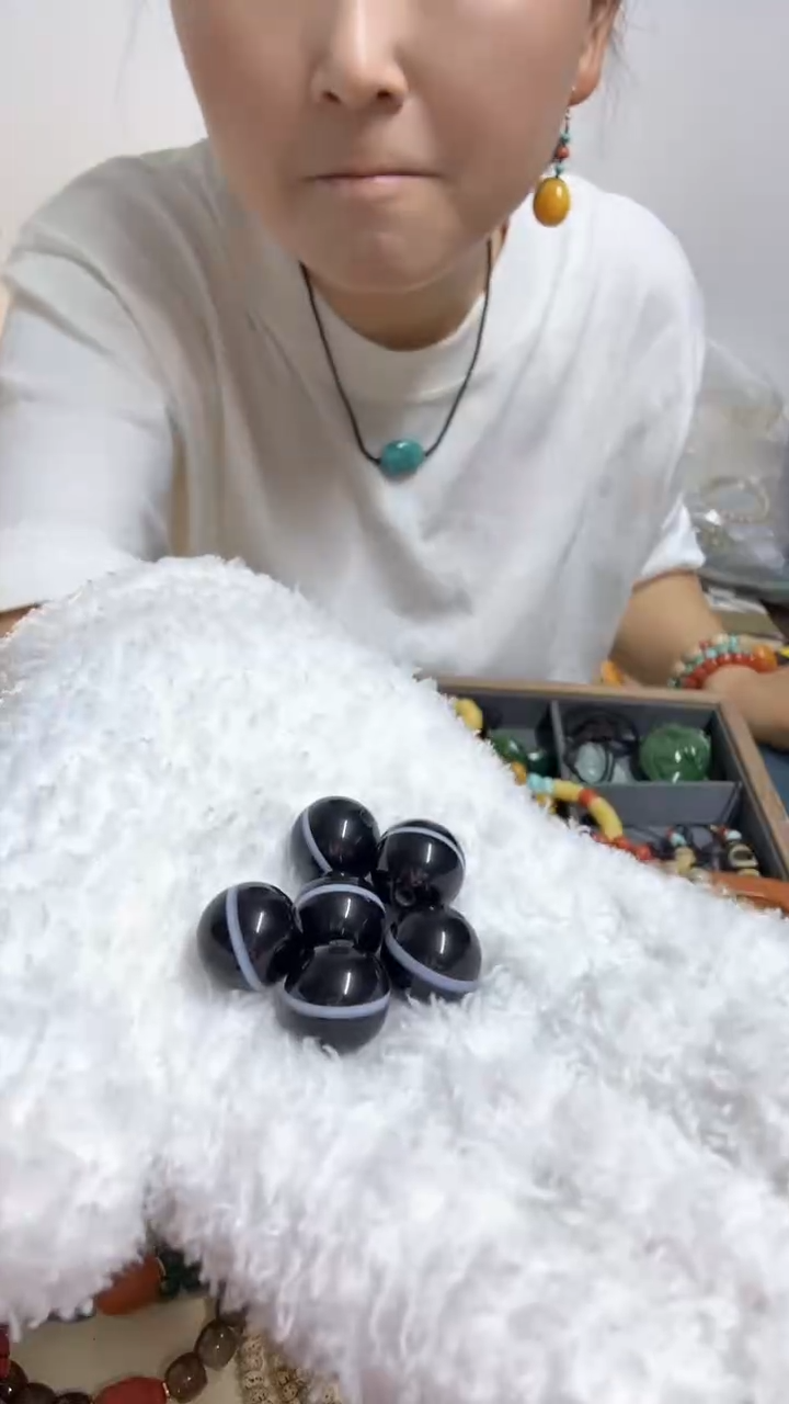 玛瑙/玉髓颈饰未镶嵌精品一线珠卡13加 多样性发其一