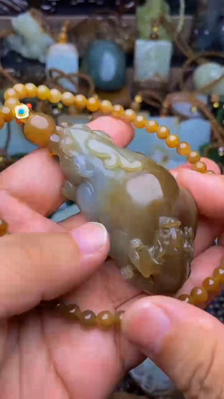未镶嵌和田玉把件1
