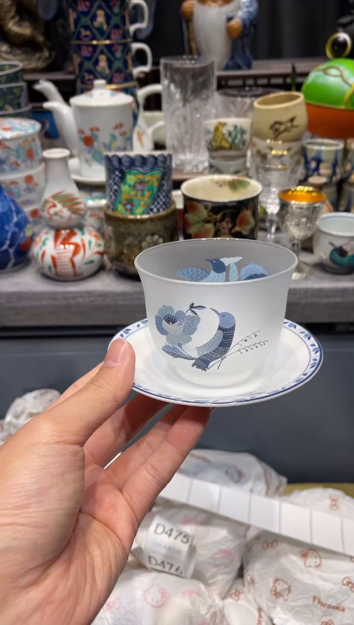 瓷片桂由美两财茶杯