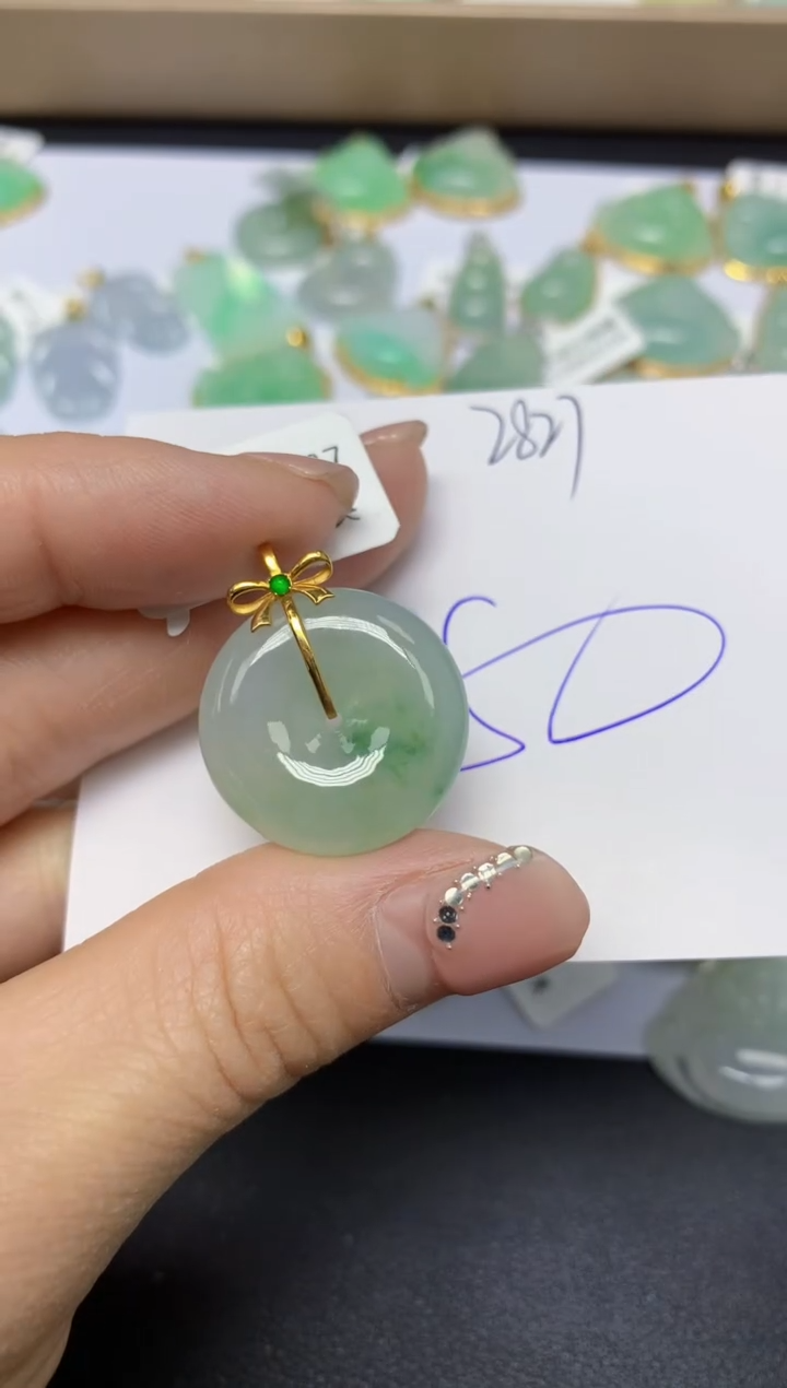 【闪购商品】翡翠挂件18K金镶嵌 天然翡翠A货