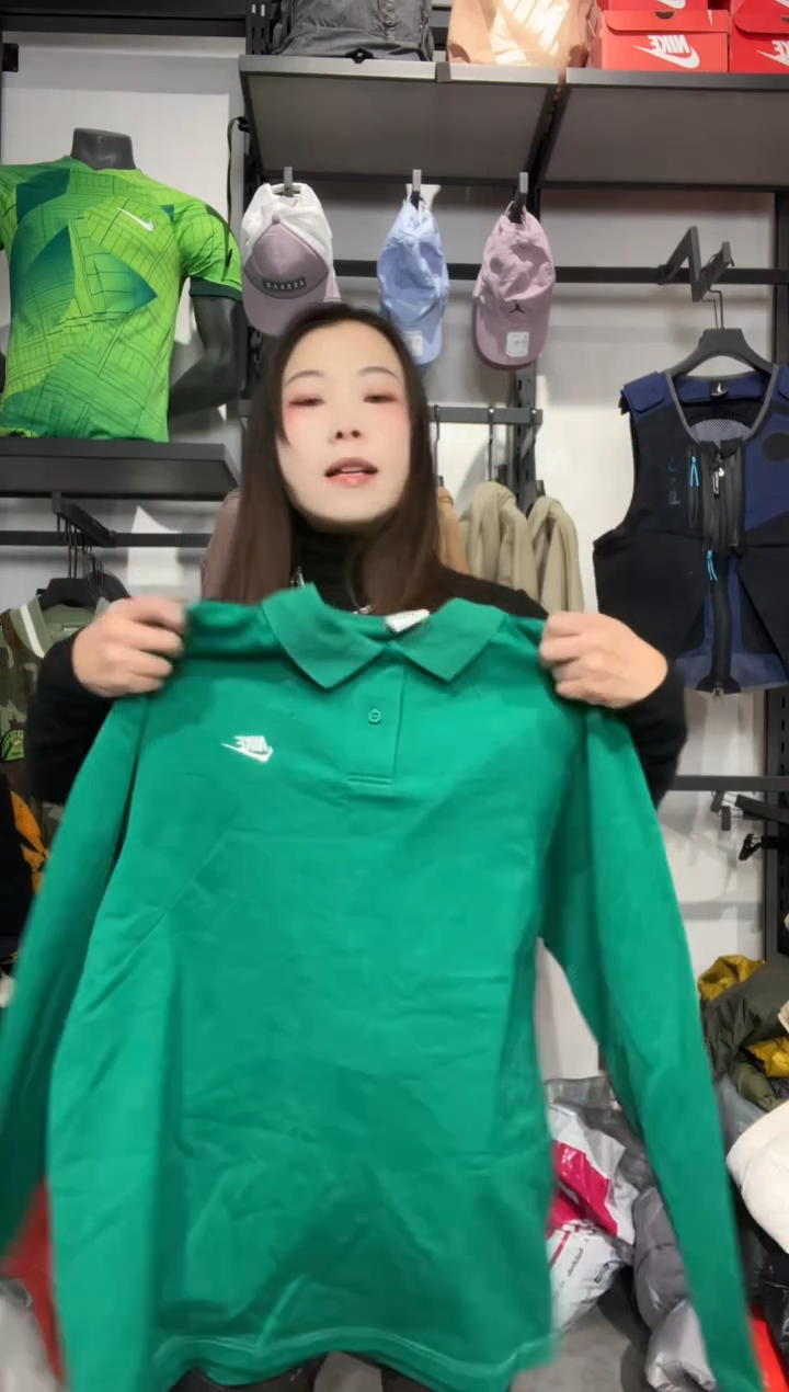 1388 闪购编码  Nike/Jordan运动卫衣裤以直播间过款为准 尺码.L