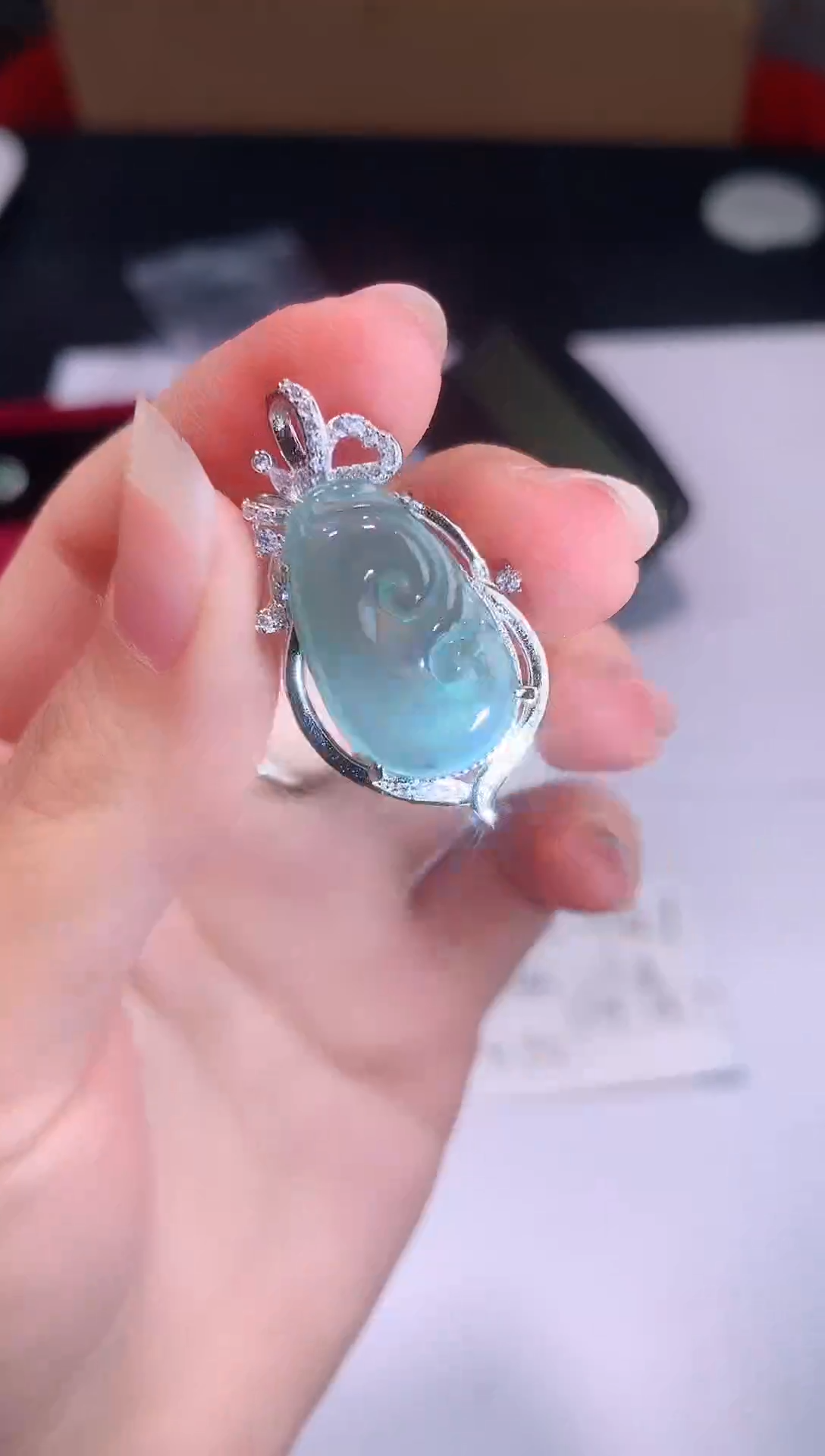 颈饰未镶嵌翡翠0芹0翡翠珠宝760