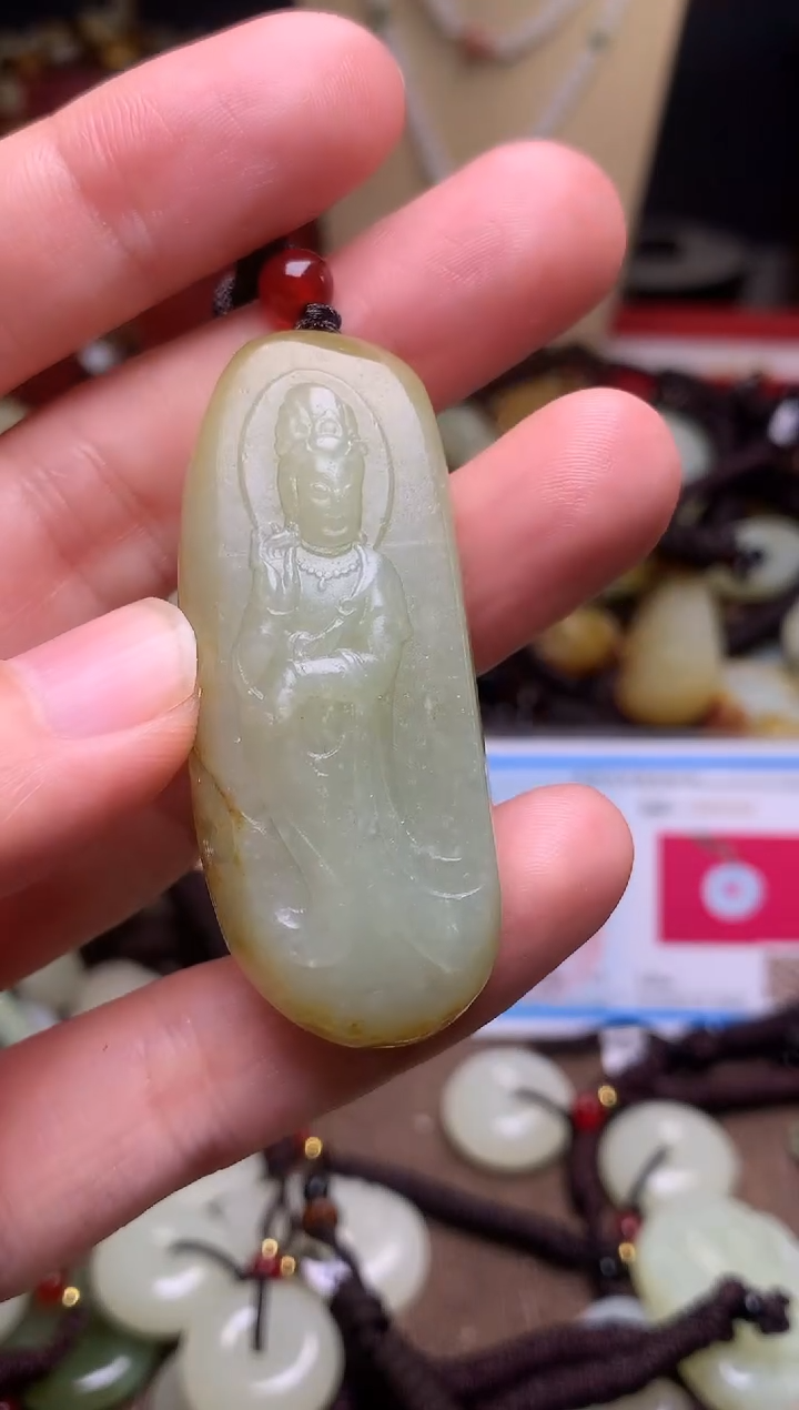 颈饰未镶嵌和田玉新疆料青海料清水和田玉吊坠