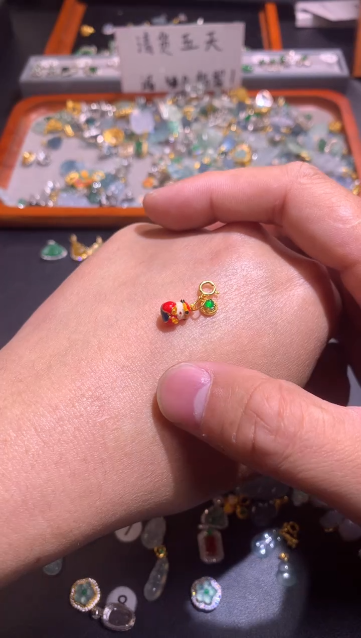 【闪购商品】翡翠吊坠(不含链)银S925镶嵌1